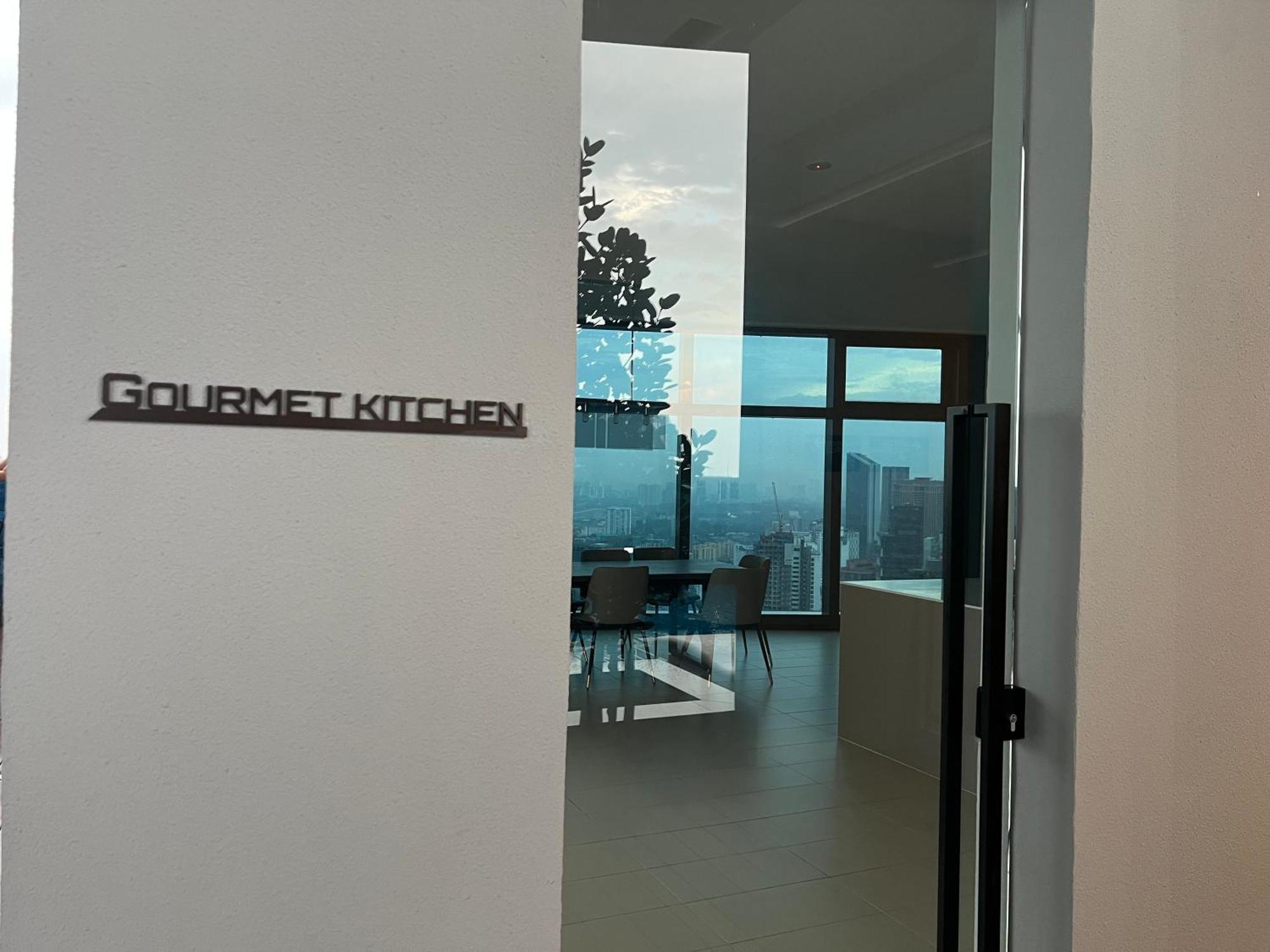 Eaton Residence Klcc Kuala Lumpur Esterno foto